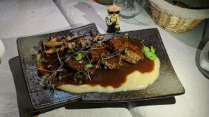 Rabo que no es de toro at Hakuna Matata Veggie in Madrid