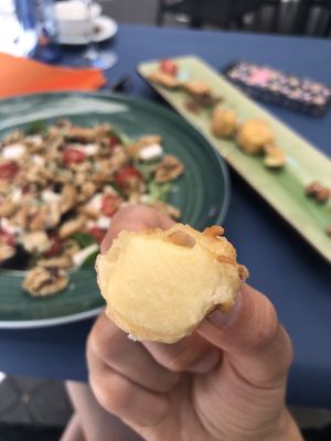 Cheese bowls at Hakuna Matata Veggie in Madrid