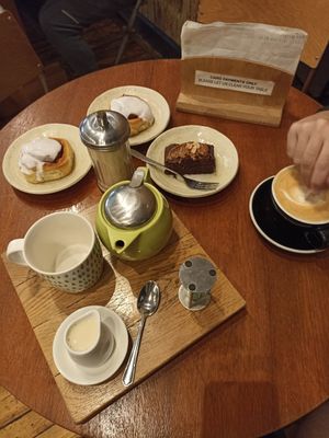 Cinnamon rolls and peanut brownie. Super tasty! at The Wildcat in Fort William