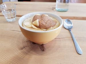 Porridge with Peanut Butter and Banana at The Wildcat in Fort William