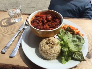 Chili + salad at The Wildcat in Fort William