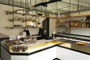 The catering counter for take-away at Cosma Food House in Mechelen