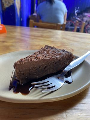 Pastel de chocolate vegano 🌱  at Vege Taco in Mexico City