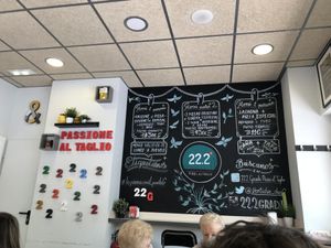 Inside at 22.2 Pizza al Taglio in Zaragoza