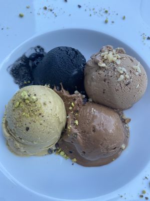 GELATO ASSOLUTAMENTE DA PROVARE VEG  at Apriti Sesamo Cucina Naturale Bioenegetico in Parma