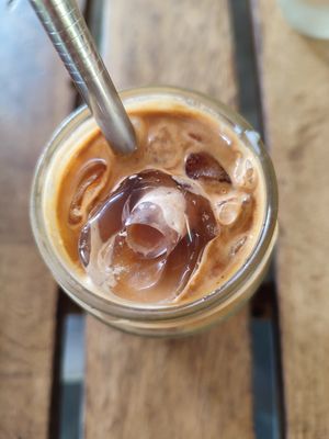 iced latte at Shady Lane in Mirissa