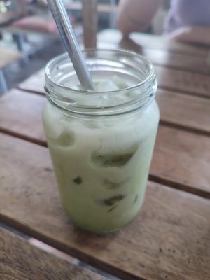 coconut matcha latte at Shady Lane in Mirissa