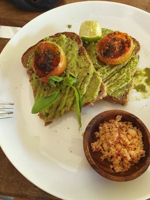 Avocado toast at Shady Lane in Mirissa