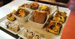 brunch example at Toutes Les Couleurs in Lyon