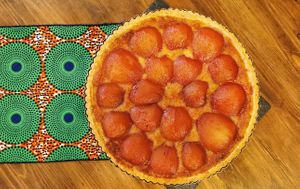 Hibiscus Poached Pear Tart  at Toutes Les Couleurs in Lyon