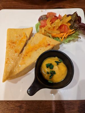  at Toutes Les Couleurs in Lyon