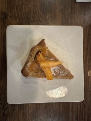 Apricot cake  at Toutes Les Couleurs in Lyon