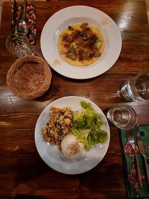  at Toutes Les Couleurs in Lyon