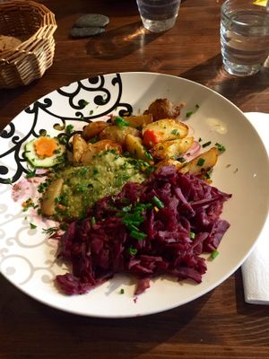 plat du jour  at Toutes Les Couleurs in Lyon