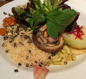 Hot salad at Toutes Les Couleurs in Lyon