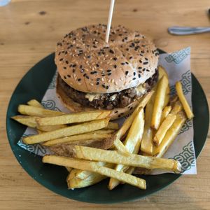 Hamburguesa americana at Vegan Queen in Murcia