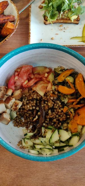 Earth bowl at Juicy in Lisbon