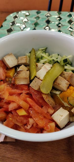 😋🤤 at Juicy in Lisbon