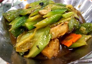 Bitter melon and tofu at Three Virtues 三德食品 - Jordan in Kowloon