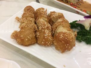 Veg chicken at Three Virtues 三德食品 - Jordan in Kowloon