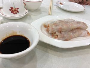 Rice rolls with vegan ground beef, enoki mushroom, ginger at Three Virtues 三德食品 - Jordan in Kowloon