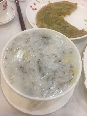 Mixed Mushroom Congee  at Three Virtues 三德食品 - Jordan in Kowloon