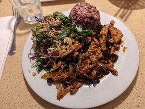 Spicy lemongrass chicken at The Sun Vegan in Fountain Valley