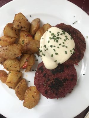 Quinoa burgers at Biocenter - Pintor Fortuny in Barcelona
