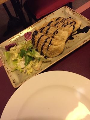 vegetarian empanadas at Biocenter - Pintor Fortuny in Barcelona