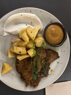 Nuestro seitan  at Biocenter - Pintor Fortuny in Barcelona