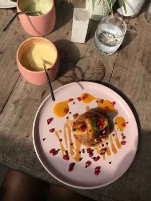 Banana pancakes and turmeric latte at Nomad Café | Boutique in Weligama