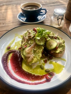 Avo Toast at Nomad Café | Boutique in Weligama