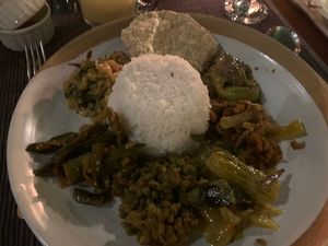 Rice and curry served up. Was not bad    at Koththamalli by Rohan in Negombo