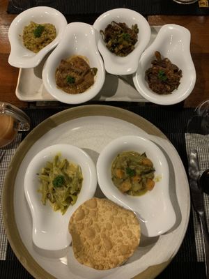 Heirloom suvadal rice main (curries)  at Koththamalli by Rohan in Negombo