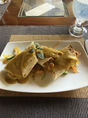 Kichererbsenwrap, vegan auch wenn vegetarisch in Karte  at Koththamalli by Rohan in Negombo