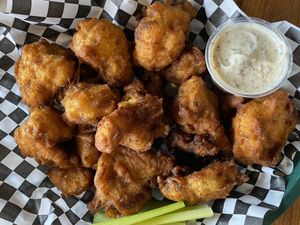 Cali wings at Chattanooga Pizza Co in Chattanooga