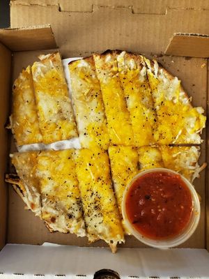 Cheese bread at Chattanooga Pizza Co in Chattanooga