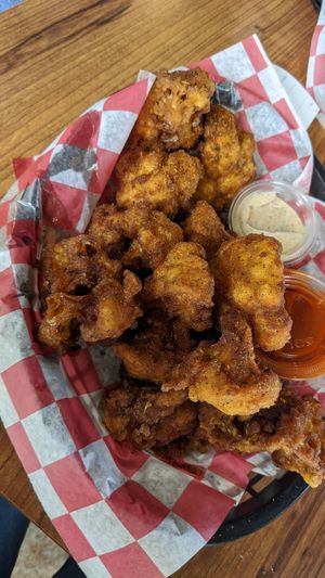 Cauliflower wings at Chattanooga Pizza Co in Chattanooga