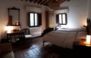 Our cosy, elegant and simple rooms at Casa Divina in Pisa