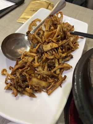 Lotus and fried mushrooms - good umami! 8/10  at Souper Tang 汤师父 - Paradigm Mall in Johor Bahru