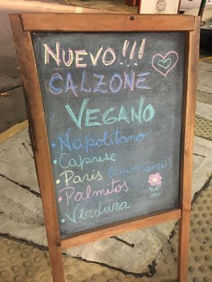 Calzone Vegano at il Giardino di Devoto in Buenos Aires