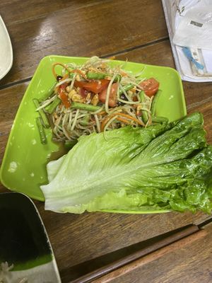 Very good papaya salad  at Mama Lao in Nong Khiaw