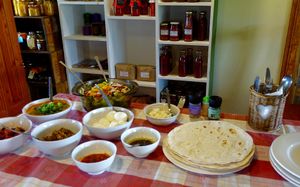 Come and make your wrap! at The Cat & The Cow in Tonteldoos