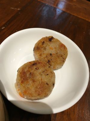 Fried Lotus Root Cake at LockCha 樂茶軒 - Admiralty in Hong Kong Island