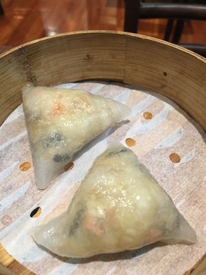 Steamed Mushrooms & Celery Dumpling at LockCha 樂茶軒 - Admiralty in Hong Kong Island