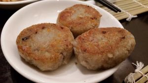 veggie cakes at LockCha 樂茶軒 - Admiralty in Hong Kong Island