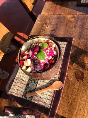 SUNRISE WAKE UP ! Wellness Bowl - SIMPLE - NATURAL - GOODNESS at Full Moon Wellness Cafe in Chiang Rai