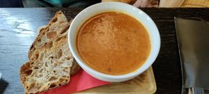 Tagessuppe Butternut, Kidney-Bohnen, Paprika at Muntpunt Grand Cafe in Brussels