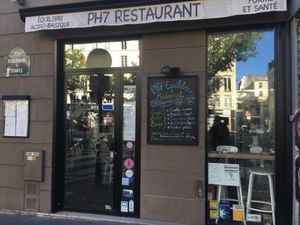 Devanture - front door  at PH7 Equilibre - Temple in Paris