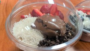 BYO bowl at Raw Juice Cafe in Flagler Beach